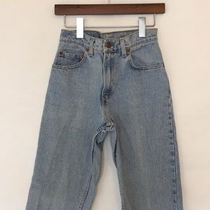 Vintage Levi 550 jeans!